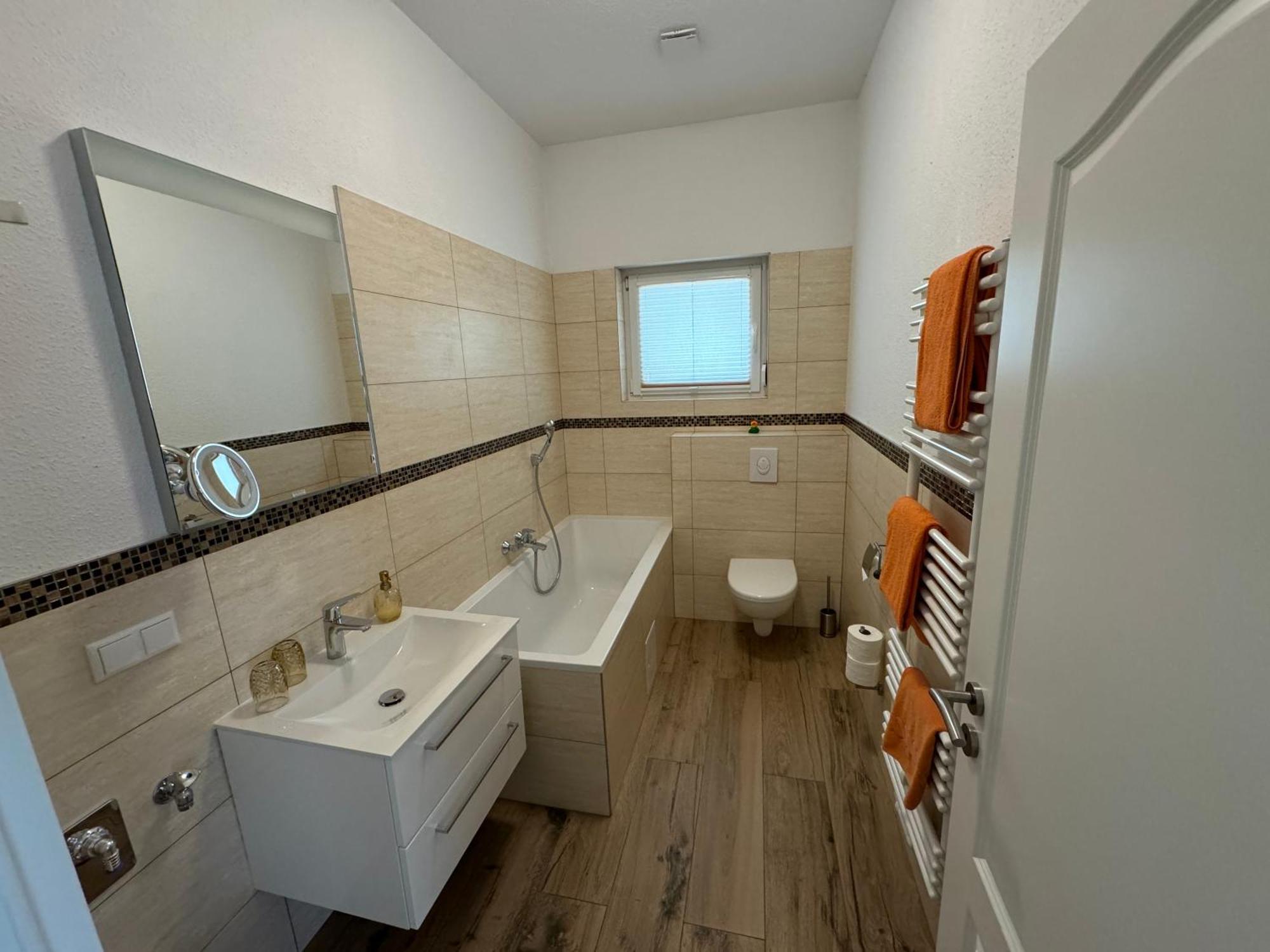Bed & Breakfast Am Waldguertel Forst  Bagian luar foto